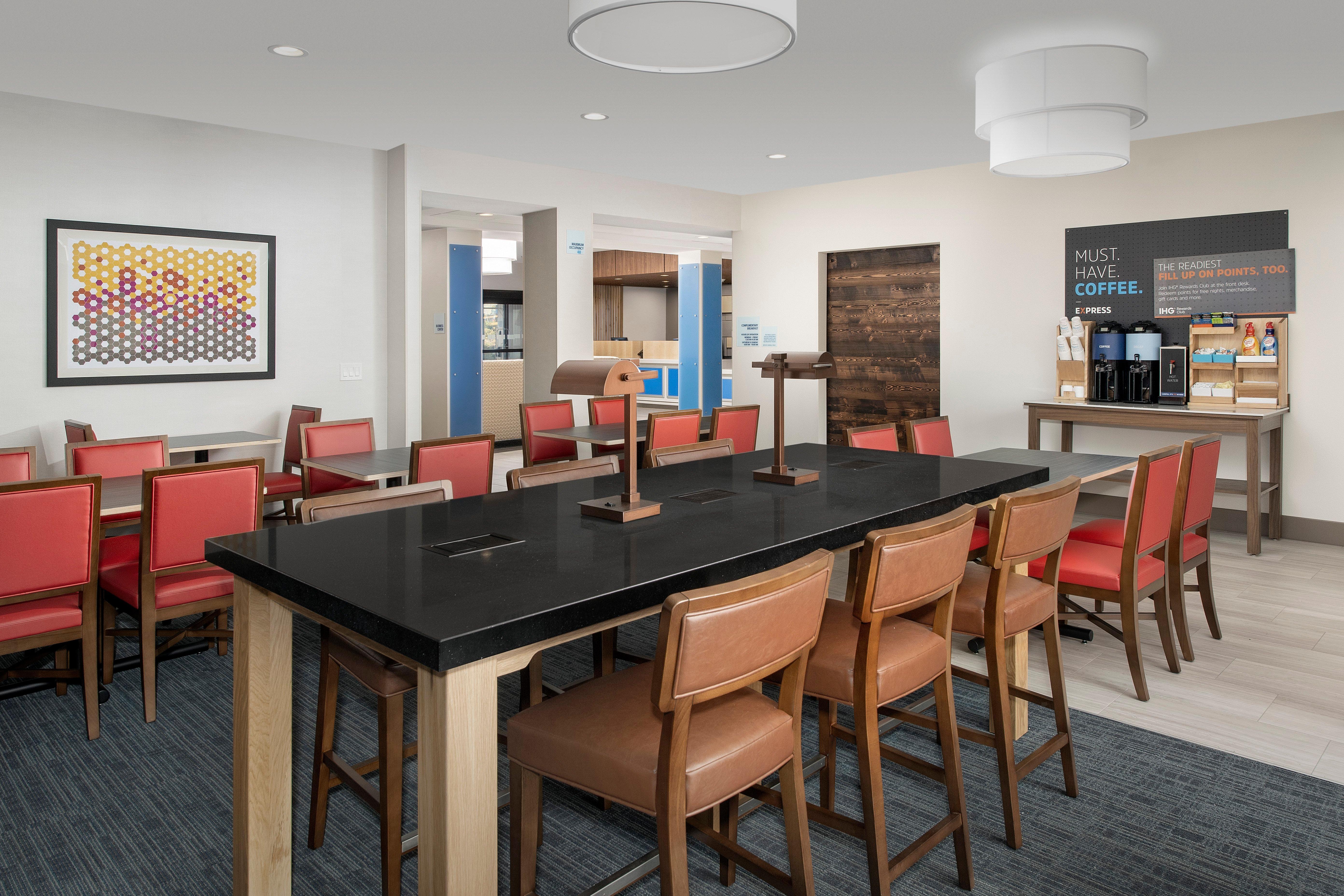 Holiday Inn Express Puyallup By Ihg מראה חיצוני תמונה