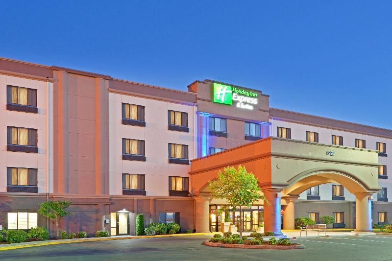 Holiday Inn Express Puyallup By Ihg מראה חיצוני תמונה