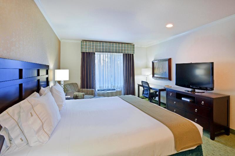 Holiday Inn Express Puyallup By Ihg מראה חיצוני תמונה